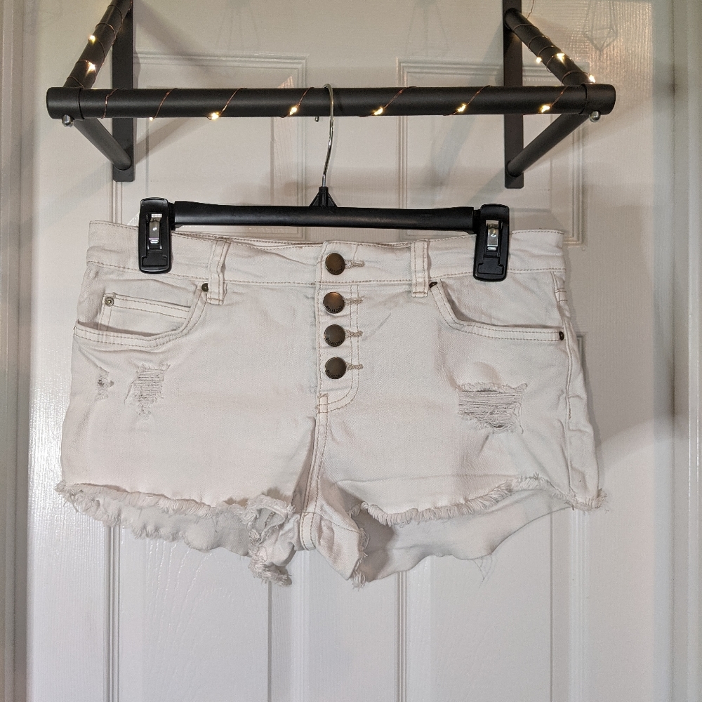 Button-Up Billabong Mid-Rise Shortie
